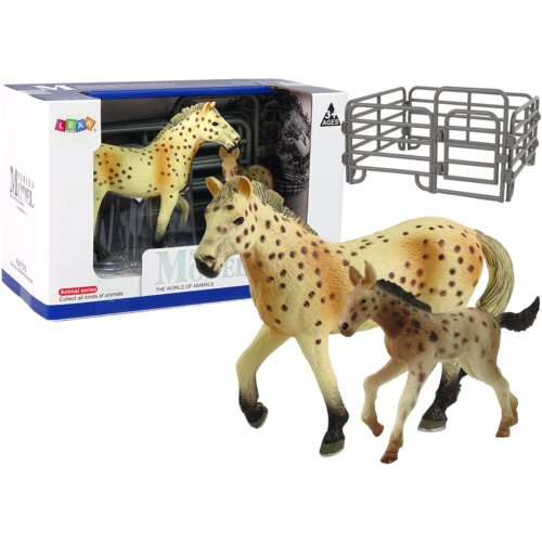  Set od 2 figurice, Konj sa ždrijebetom i ogradicom - bijeli s točkicama Cene