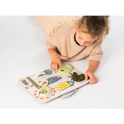 Taf Toys Snap&amp;lsquo;n Learn Board igralni pano z aktivnostmi 18 m+ 1 kos Slike