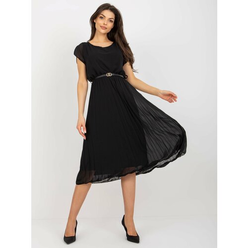 Fashion Hunters Black pleated dress with a round neckline Slike