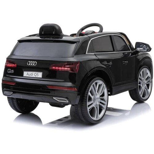  Dečiji automobil na akumulator Audi Q5 - Crni Slike