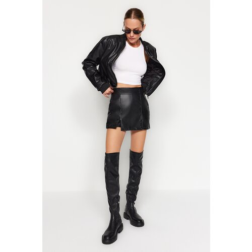 Trendyol Black Double Slit Faux Leather Shorts Skirt Slike