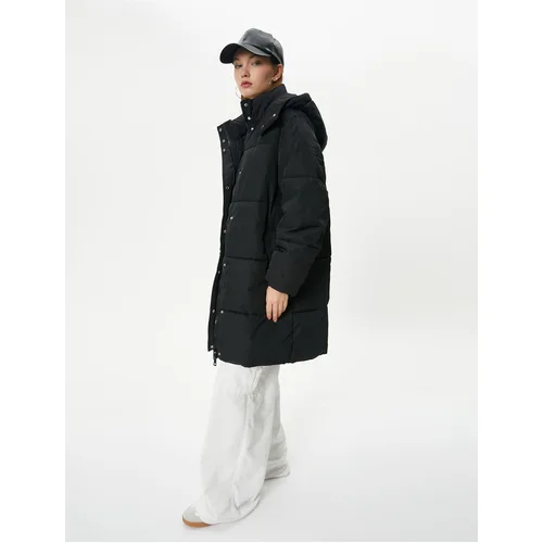  Long Puffer Coat Hooded Zipper Snap Closure Wind Flap Pocket