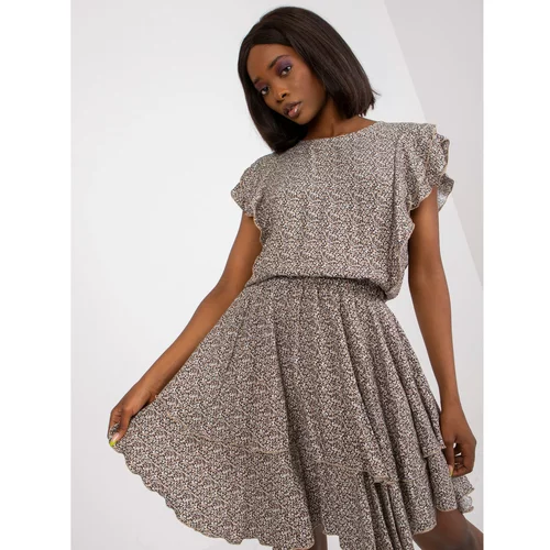 Fashion Hunters Beige mini dress with flounces and RUE PARIS print