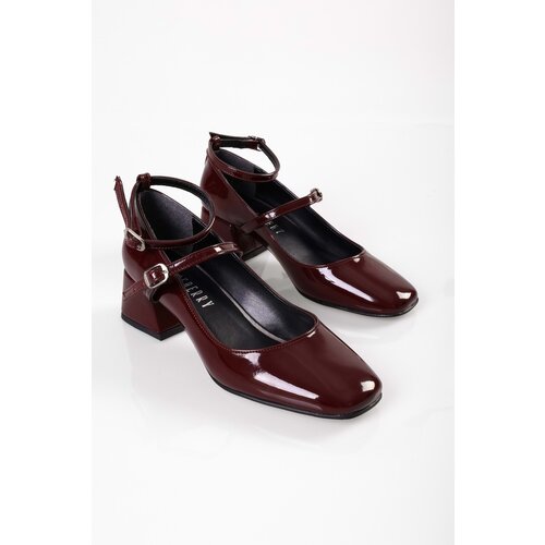Shoeberry Women's Linnie Burgundy Patent Leather Thick Heeled Shoes Slike