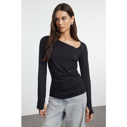 Trendyol Black Soft Touch/Soft Fabric Fitted Asymmetrical Collar Stretchy Knitted Blouse Cene