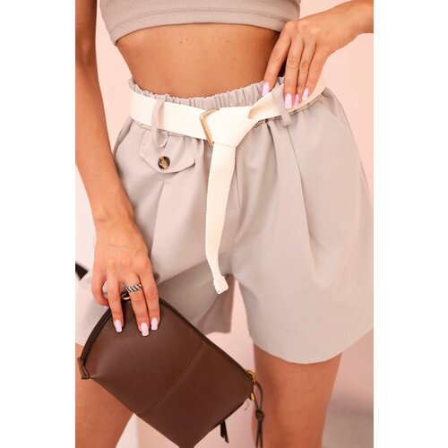Kesi Włoski Women's high-waisted shorts with a belt dark beige Cijene