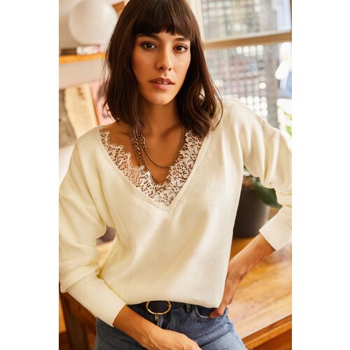 Olalook Blouse - White - Relaxed fit Cijene