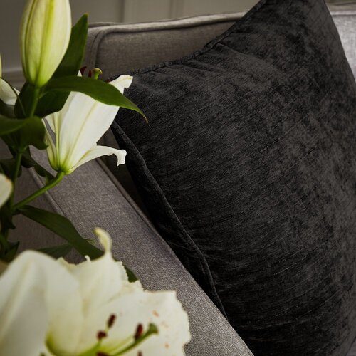 Hyperion Okrasna blazina iz &amp;scaron;enilje 55x55 cm Selene Luxury Chenille &amp;ndash; Slike