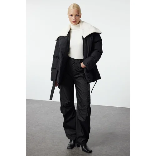 Trendyol Black Oversize Belted Puffer Jacket with Removable Plush Detail