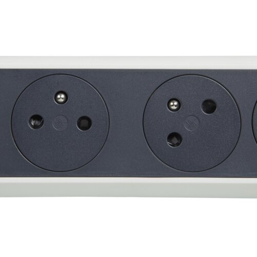 Legrand 049459 - Produžni kabl sa prekidačem 4Z Tip E 3m Slike