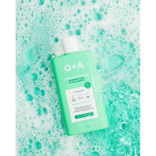 Q+A Strengthening &amp;scaron;ampon za učvr&amp;scaron;ćivanje 250 ml Slike