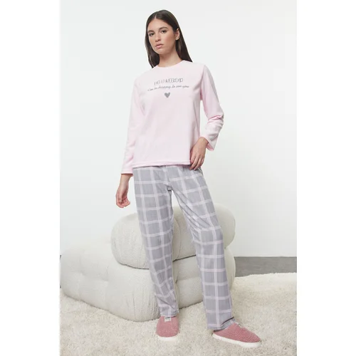 Trendyol Powder Plaid Slogan and Heart Embroidered Polar Fleece Knitted Pajama Set