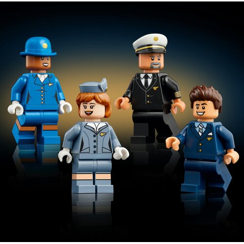 Lego LEGO&amp;reg; Icons - Letalo Douglas&amp;trade; DC-3&amp;trade; PAN AM&amp;reg; (11378) Slike
