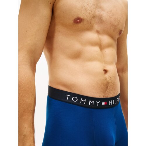 Tommy Hilfiger Boksarice Um0um03900 Modra Cene