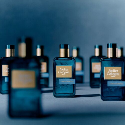 Atelier Cologne Cam&amp;eacute;lia Intr&amp;eacute;pide parfemska voda uniseks 30 ml Slike