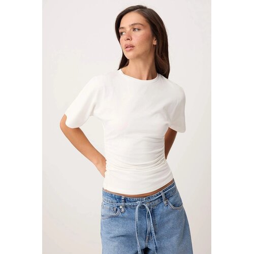 TRENDYOLMILLA Ženska majica TWOSS26TS00052, Bela Cene