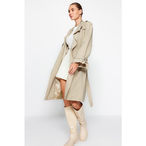 Trendyol Beige Oversize Wide-Cut Trench Coat with a Belt Slike
