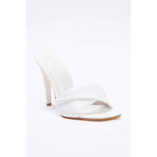 Trendyol Shoes Ženske papuče Takss25To00058, Bele Cene