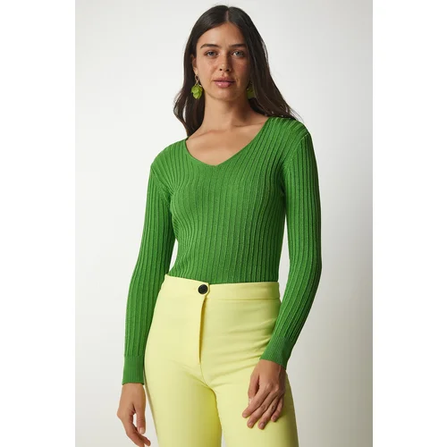  Women's Light Green V-Neck Corduroy Basic Blouse