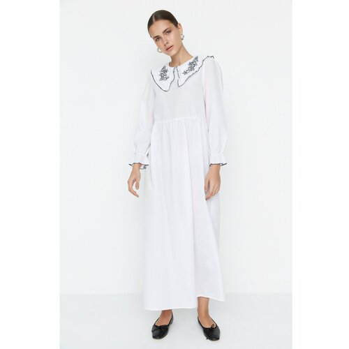Trendyol White Baby Collar Embroidered Woven Dress Slike