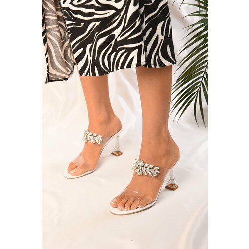 Shoeberry Women's Destzira White Skin Classic Heeled Stone Slippers Slike
