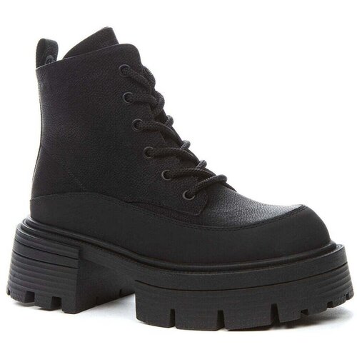 Keddo Gležnjarji - Črna Slike