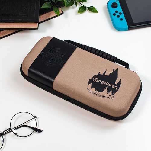 HARRY POTTER torbica za Nintendo Switch Numskull Slike