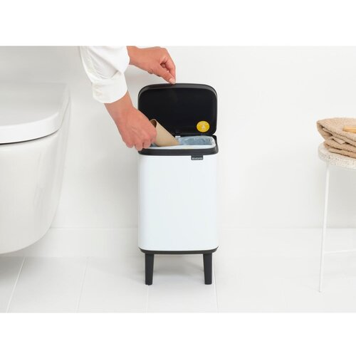 Brabantia Bijela željezna kanta za smeće 4 l Bo Hi &amp;ndash; Slike