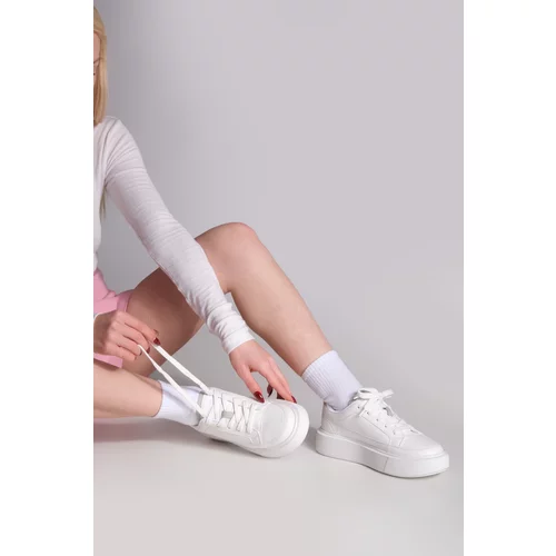 Marjin Women's Sneaker Thick Sole Sports Shoes Domen White