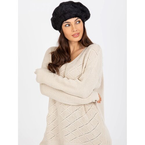 Fashionhunters Women's black beret winter hat Cene