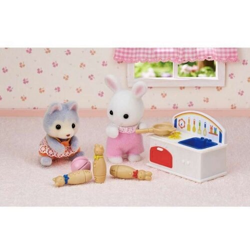 SYLVANIAN FAMILIES Figure djelovanja Sylvanian Families 5709 Zec Cene