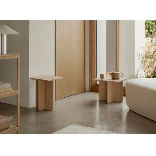 Blomus Pomoćni stol od punog hrasta 35x35 cm Engawa &amp;ndash; Slike
