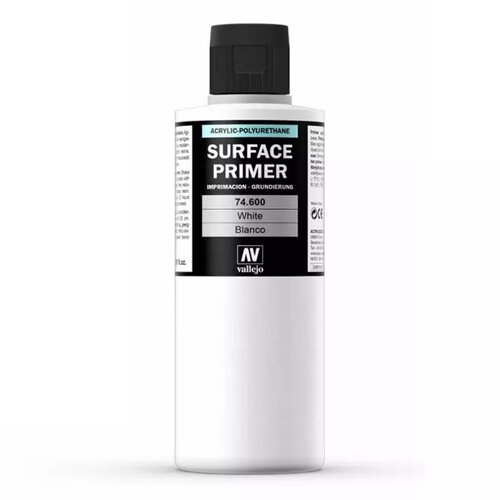 Vallejo surface primer - white 200ml Slike