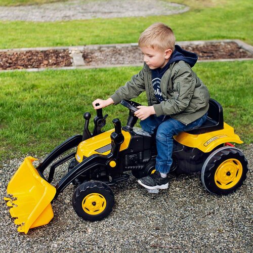 Woopie žuti traktor na pedale Slike