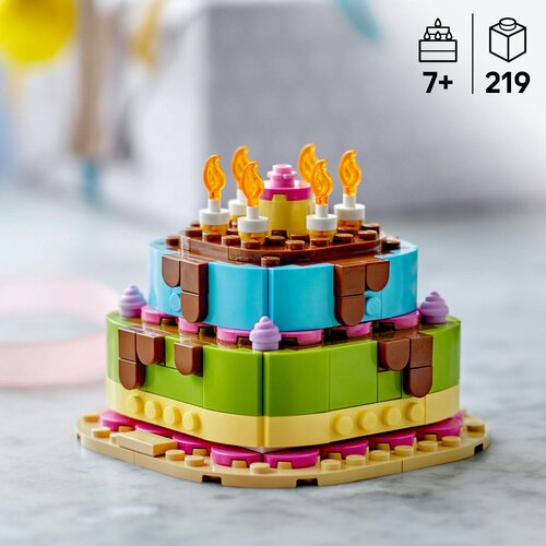 Lego LEGO&amp;reg; Iconic - Birthday Party Cake (40815) Slike