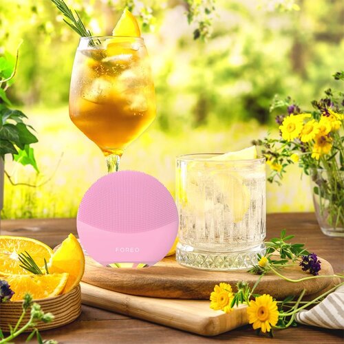 Foreo LUNA&amp;trade;4 Mini aparat za či&amp;scaron;čenje obraza Pearl Pink Slike