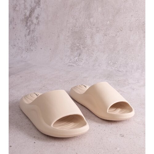  Beige rubber flip-flops Cecil Cene