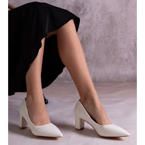 D/CEO Silver pumps CowGirl Cene