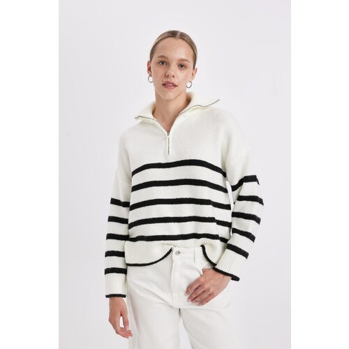 Defacto Women&amp;#039;s Oversize Fit Wide Pattern Striped Half Zipper Stand Collar Knitwear Sweater Slike