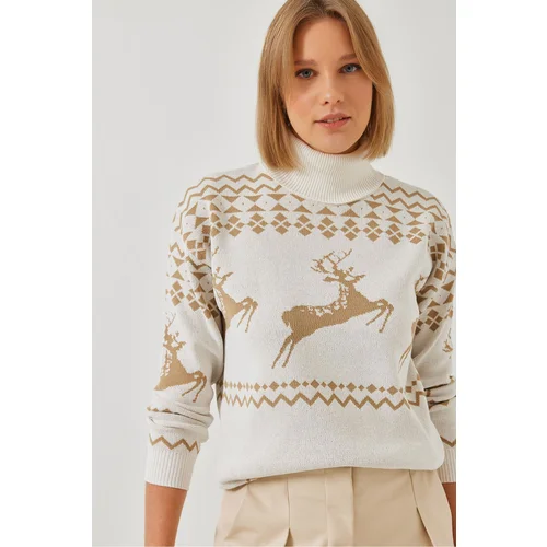 Bianco Lucci Women's Turtleneck Sweater with Deer Pattern