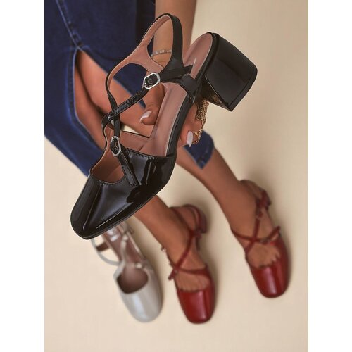 Resti Royal Fashion Women&amp;#039;s Lolita Low-Heeled Pumps with Decorative Straps Slike