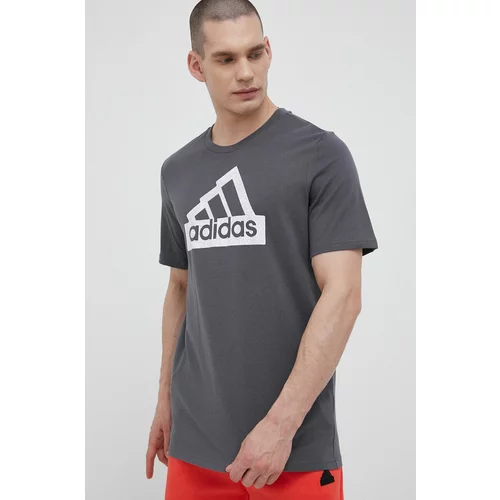 Adidas Bombažna kratka majica siva barva