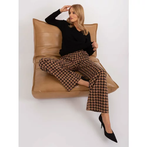 Fashion Hunters Black and camel knit trousers