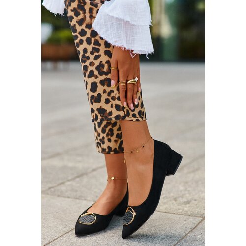 Kesi Low-heeled pumps made of eco-friendly suede S.Barski Black Slike