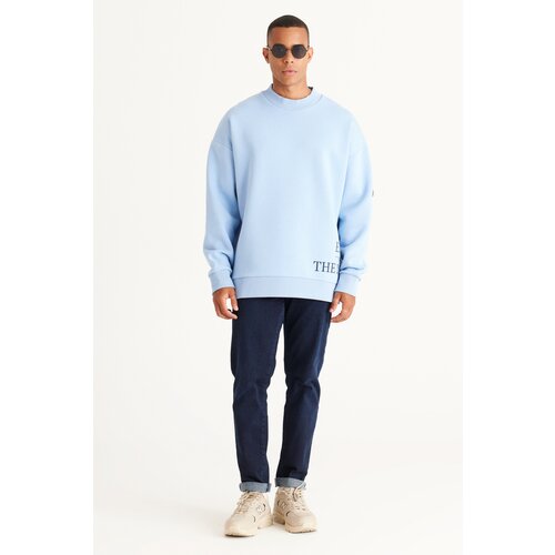 AC&Co / Altınyıldız Classics Men's Light Blue Oversize Fit Loose Cut 3 Thread Cotton Printed Sweatshirt with Fleece Inside Cene