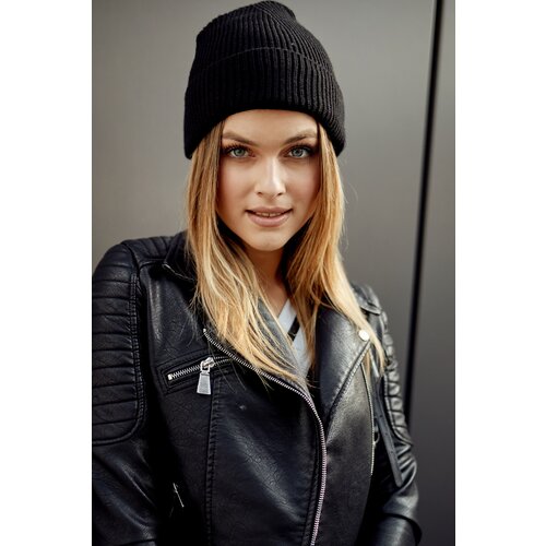 Fasardi Black women&amp;#039;s cap with fastening Slike