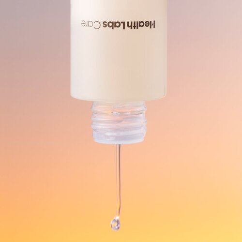 Health Labs Care Glow On Liquid Exfoliating Serum gladilni eksfoliacijski serum z 2 % salicilno kislino 100 ml Slike