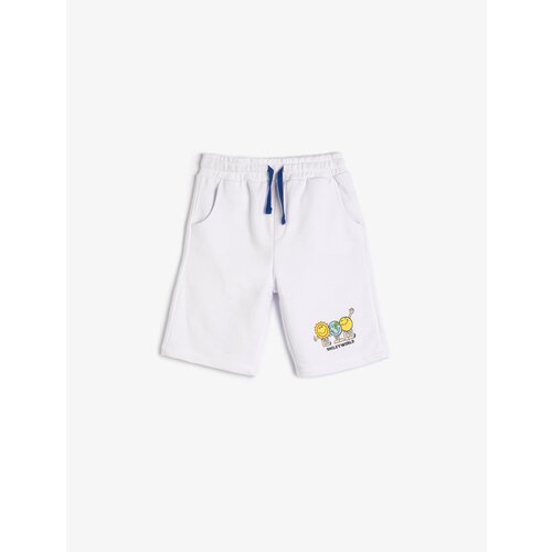 Koton Shorts - White - Normal Waist Slike