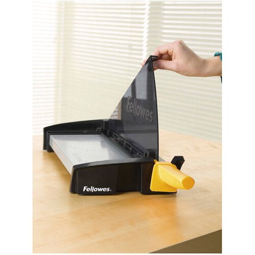  NAMIZNI REZALEC ZA PAPIR (GILJOTINA) REZ320 10L A4 FUSION FELLOWES 5410801 Slike