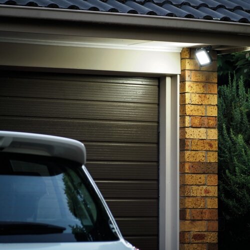  LED spolja&amp;scaron;nji reflektor LED/30W/230V IP65 6500K Slike